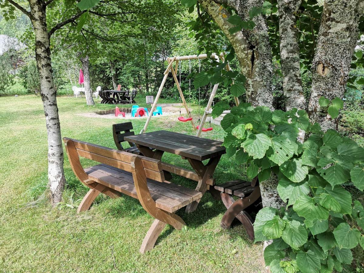 C4 Albmatte-Fewo Sauna, Hallenbad Aussenbecken Massagen Nebenan Менценшванд Экстерьер фото